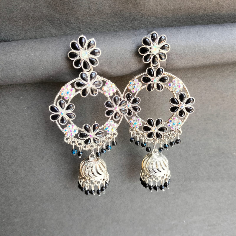 Trendy floral Earrings